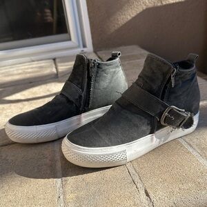 Blowfish Women’s Charcoal High-Top Sneakers